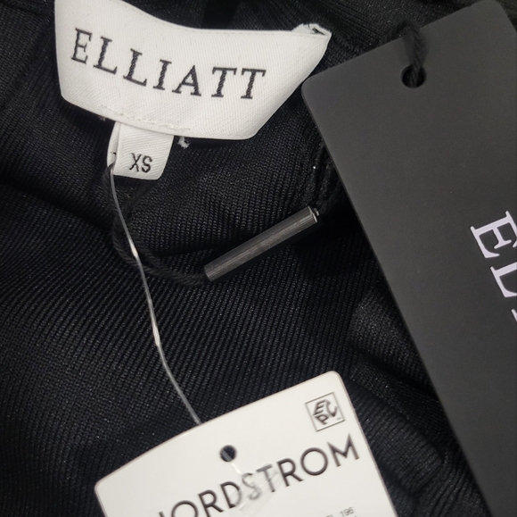 Elliatt Women's Theatrical Fitted Black Maxi Gown Elegant Black Ruffle Dress XS - Picture 8 of 15